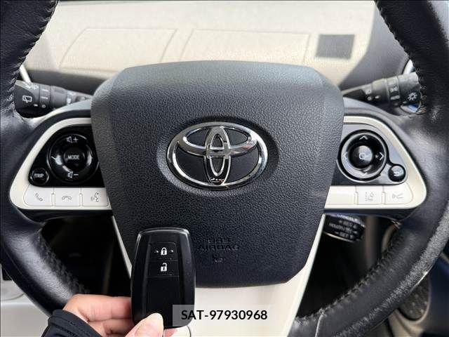 Toyota PRIUS 2016-01 7223687-17