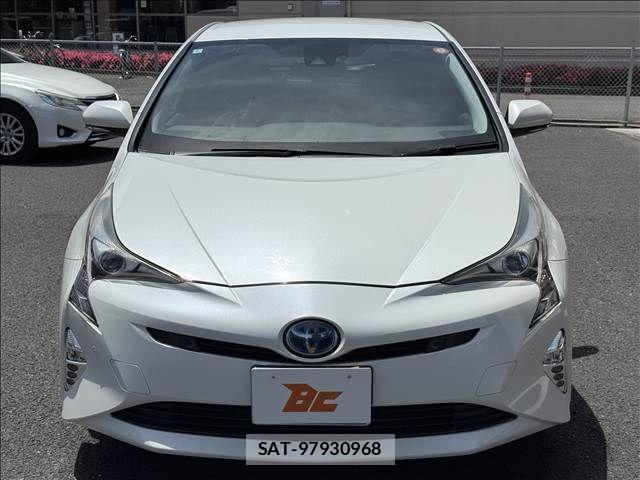 Toyota PRIUS 2016-01 7223687-20