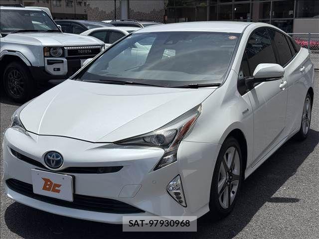 Toyota PRIUS 2016-01 7223687-21