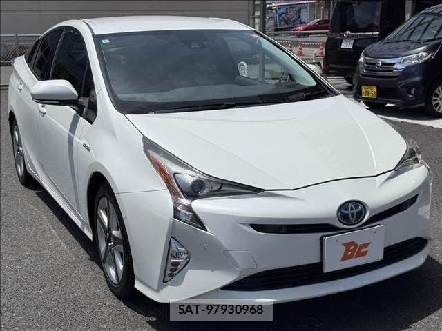 Toyota PRIUS 2016-01 7223687-4