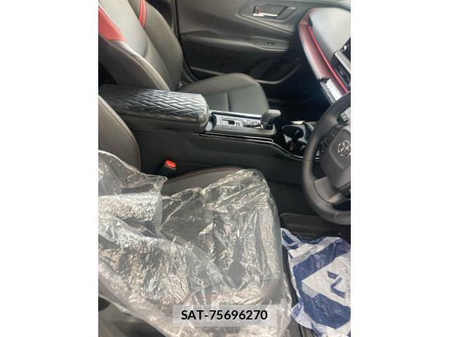 Toyota PRIUS 2025-02 7223855-15
