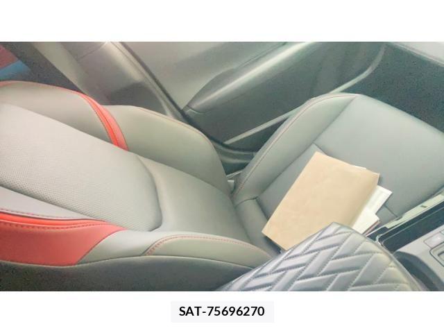 Toyota PRIUS 2025-02 7223855-27