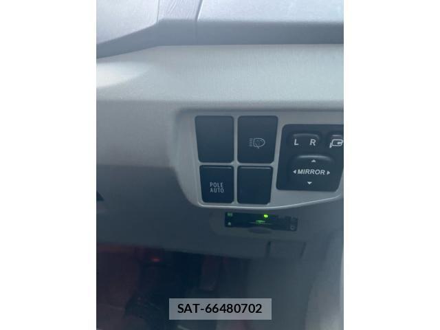 Toyota PRIUS 2009-07 7223611-16