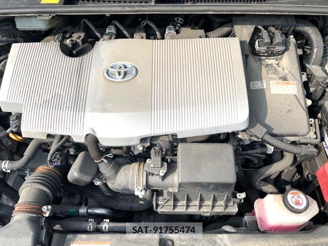 Toyota PRIUS 2016-07 7218349-17