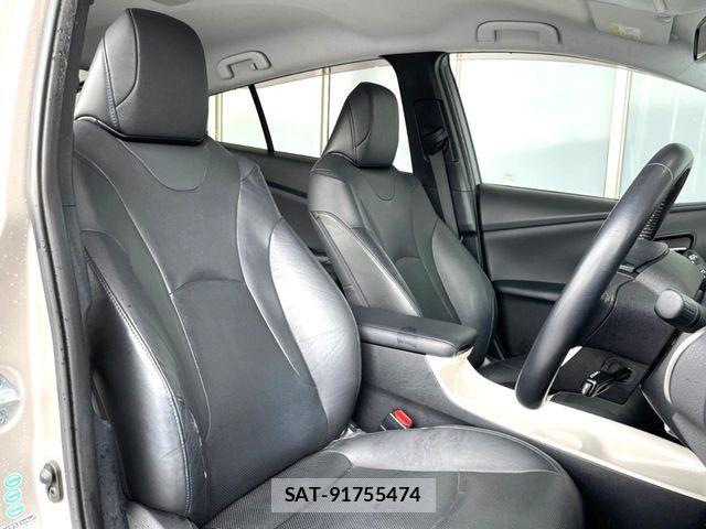 Toyota PRIUS 2016-07 7218349-8