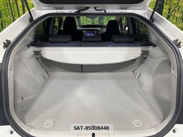 Toyota PRIUS 2013-10 7223667-9