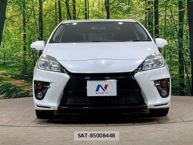 Toyota PRIUS 2013-10 7223667-13