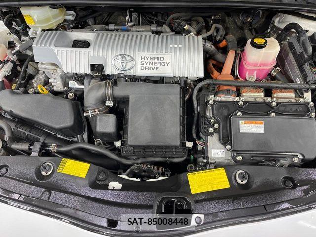 Toyota PRIUS 2013-10 7223667-17