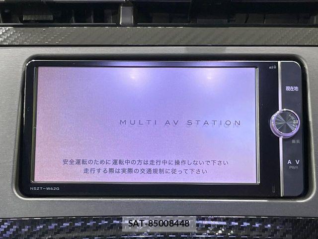 Toyota PRIUS 2013-10 7223667-2