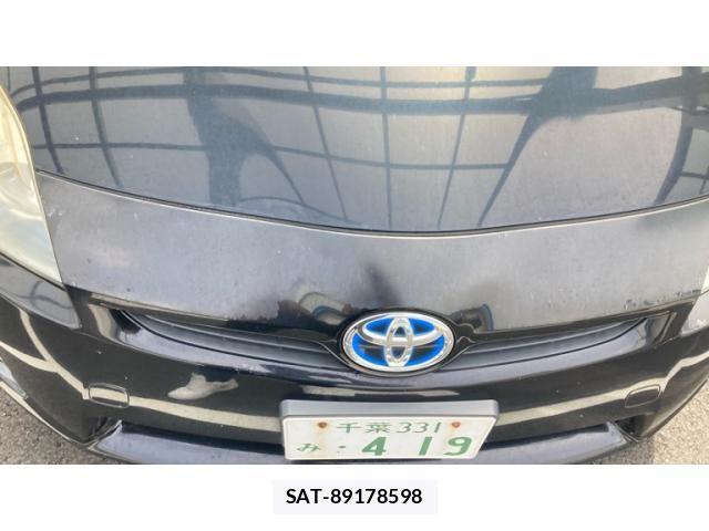 Toyota PRIUS 2011-06 7223633-19