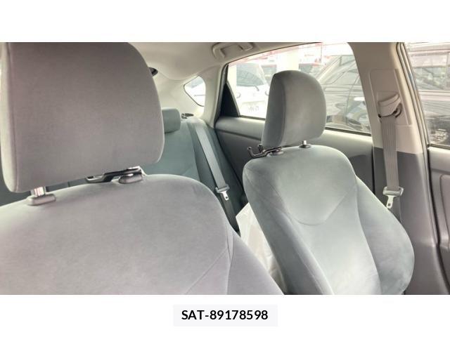 Toyota PRIUS 2011-06 7223633-7