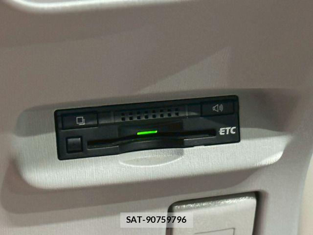 Toyota PRIUS 2013-03 7216339-2