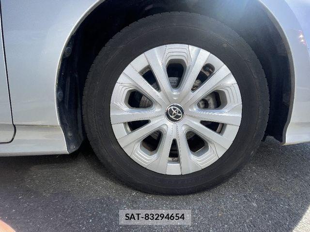 Toyota PRIUS 2019-07 7223774-18