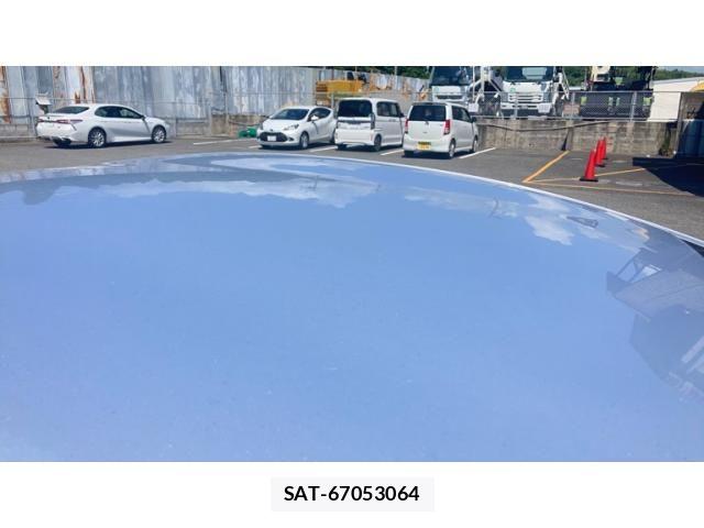 Toyota PRIUS 2012-10 7223654-23