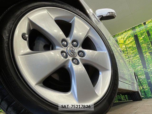 Toyota PRIUS 2010-02 7223619-12
