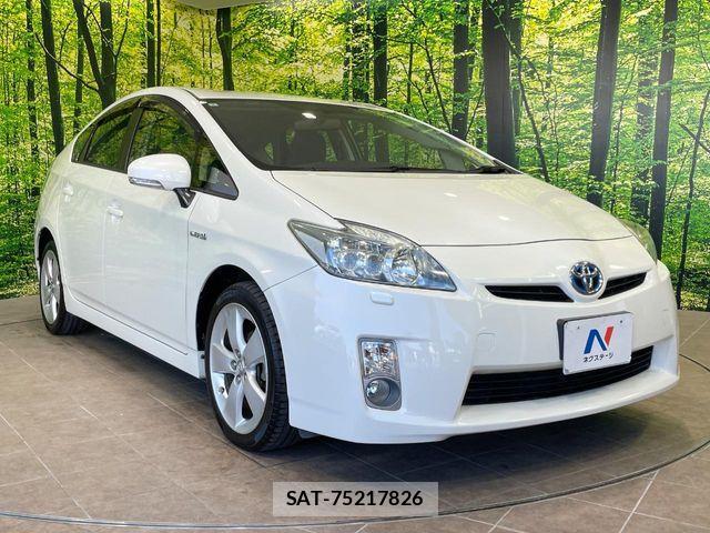 Toyota PRIUS 2010-02 7223619-15