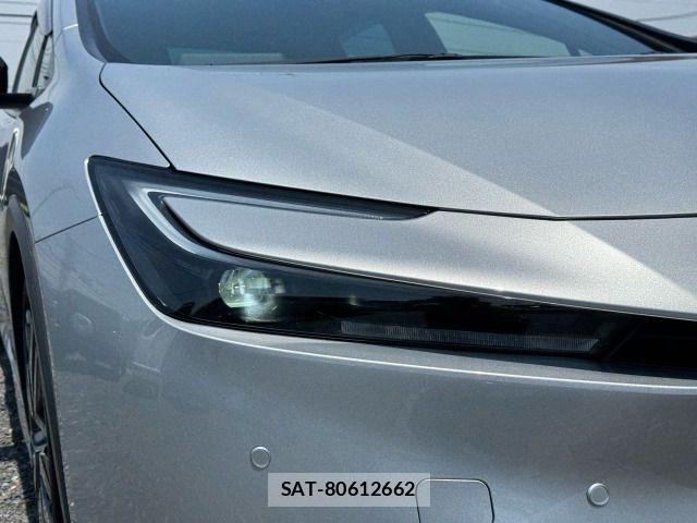 Toyota PRIUS 2023-12 7223831-10