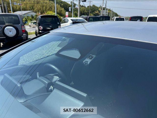 Toyota PRIUS 2023-12 7223831-14