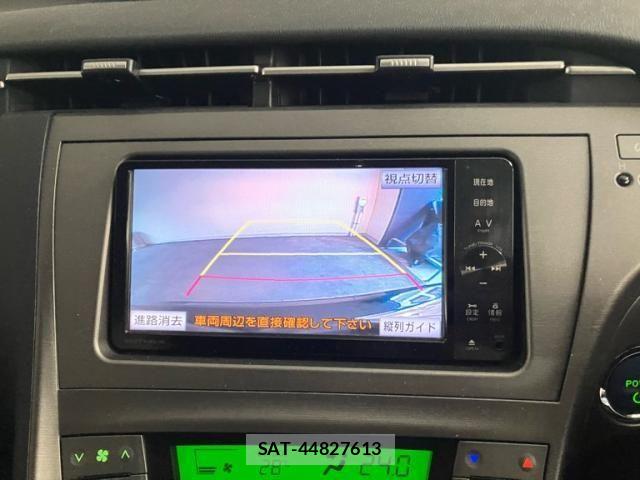 Toyota PRIUS 2012-02 7223641-20