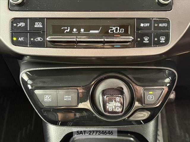 Toyota PRIUS 2021-06 7223788-21