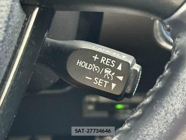 Toyota PRIUS 2021-06 7223788-4