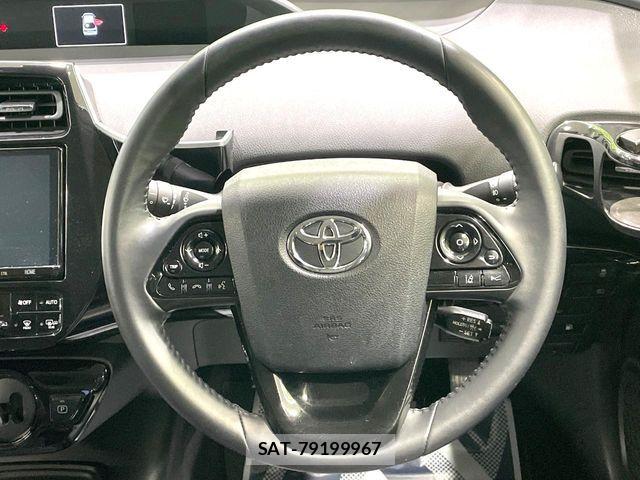 Toyota PRIUS 2019-04 7223758-10