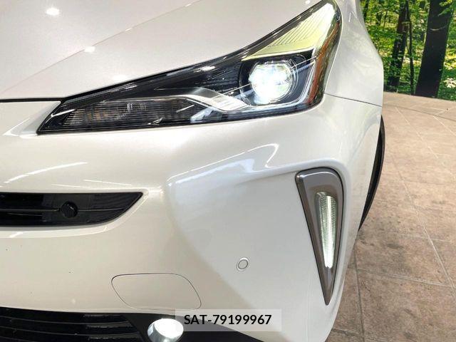 Toyota PRIUS 2019-04 7223758-11