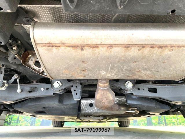Toyota PRIUS 2019-04 7223758-18