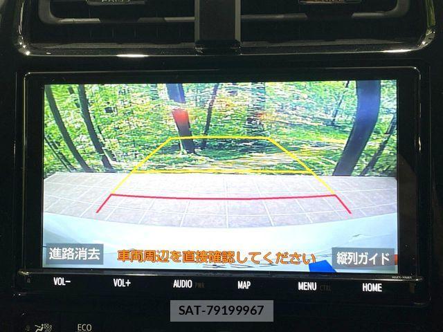 Toyota PRIUS 2019-04 7223758-4