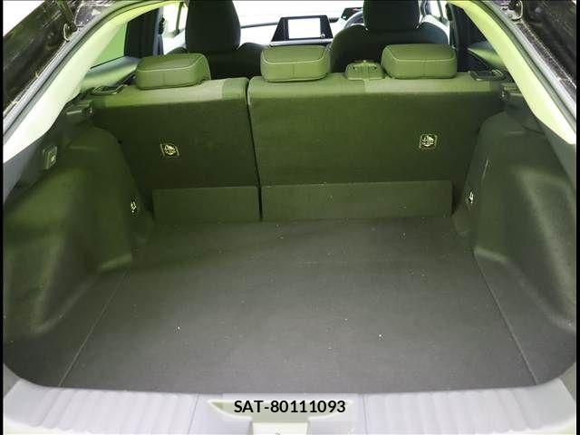 Toyota PRIUS 2023-04 7223812-26