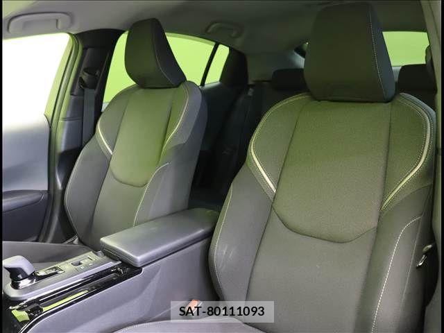 Toyota PRIUS 2023-04 7223812-29