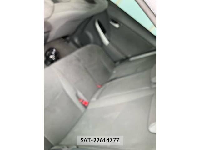 Toyota PRIUS 2010-03 7216332-14