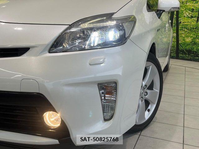 Toyota PRIUS 2013-04 7218060-11