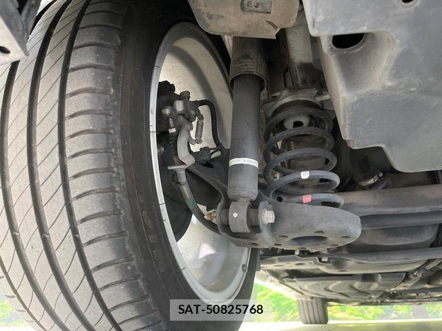 Toyota PRIUS 2013-04 7218060-19