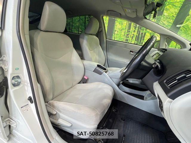Toyota PRIUS 2013-04 7218060-7