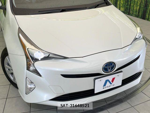 Toyota PRIUS 2017-09 7223731-11