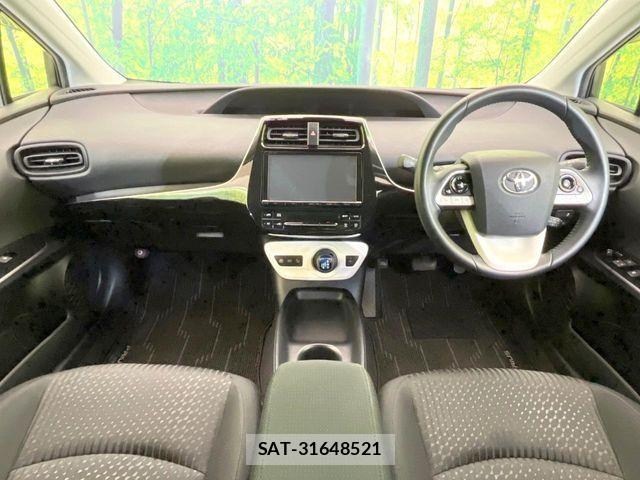 Toyota PRIUS 2017-09 7223731-1