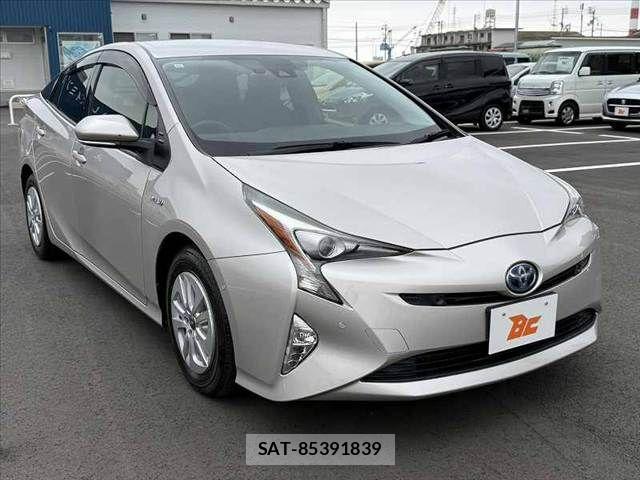 Toyota PRIUS 2017-11 7223733-7