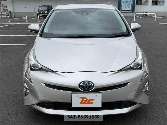 Toyota PRIUS 2017-11 7223733-8