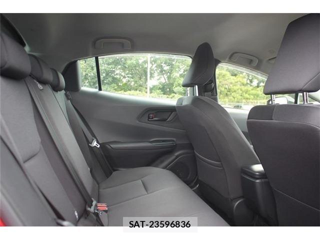 Toyota PRIUS 2023-09 7223826-23