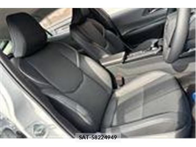 Toyota PRIUS 2024-08 7223842-13
