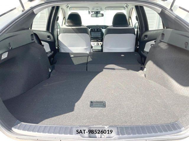 Toyota PRIUS 2018-02 7223736-9