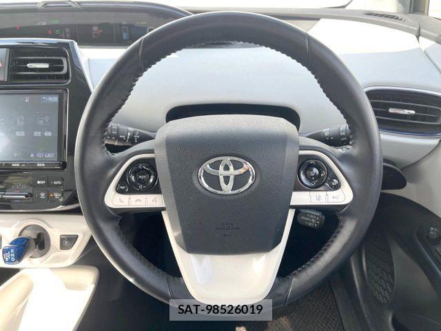 Toyota PRIUS 2018-02 7223736-10