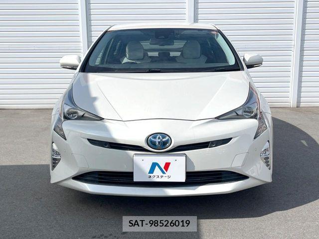 Toyota PRIUS 2018-02 7223736-14