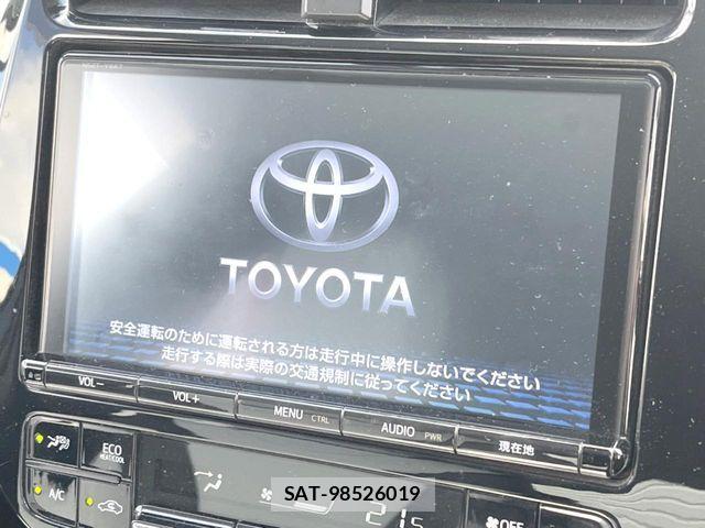 Toyota PRIUS 2018-02 7223736-2