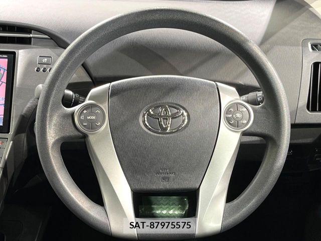 Toyota PRIUS 2013-05 7223657-10