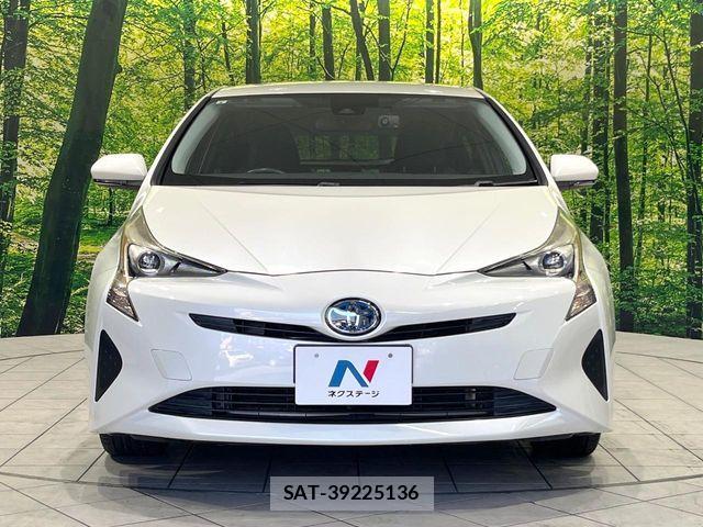 Toyota PRIUS 2017-08 7223719-13