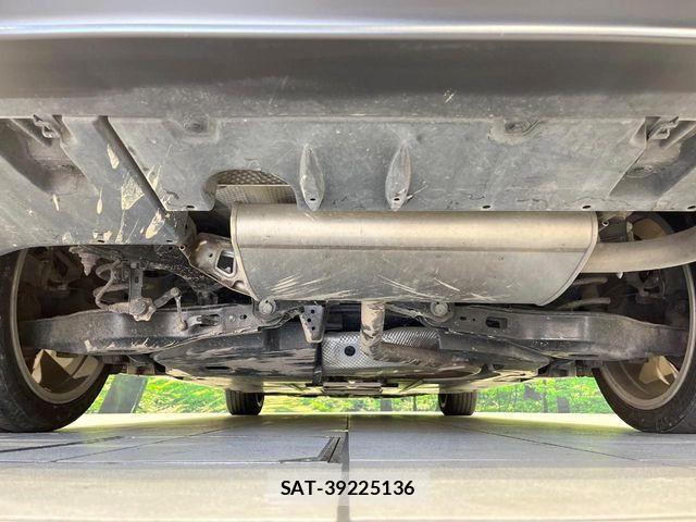 Toyota PRIUS 2017-08 7223719-18
