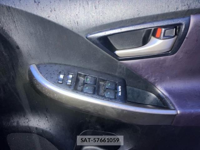 Toyota PRIUS 2013-07 7223664-11