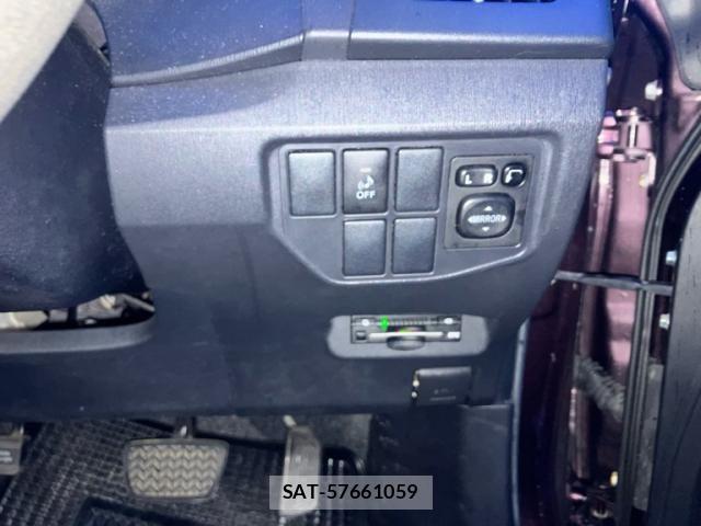 Toyota PRIUS 2013-07 7223664-12